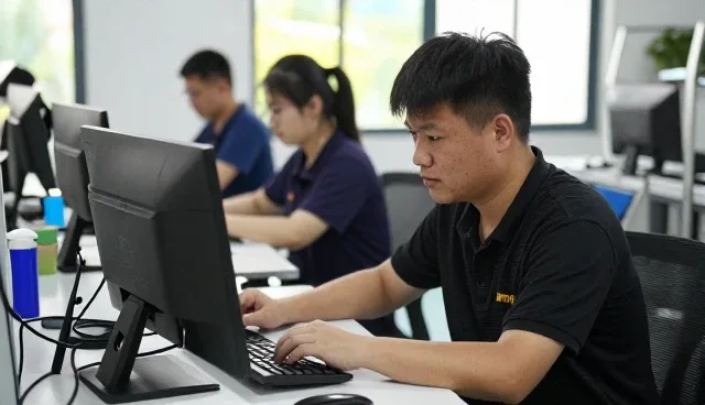 短视频运营等提升注重服务水平